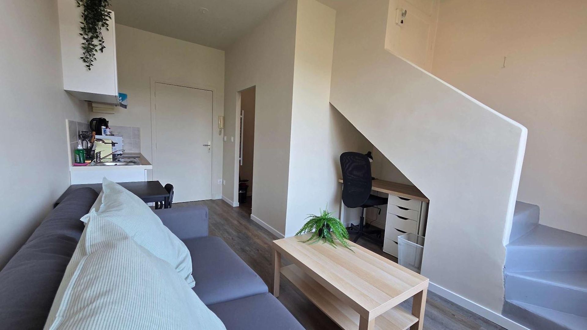 Lx155 Roof Terrace Center Mobility Lease Apartment *