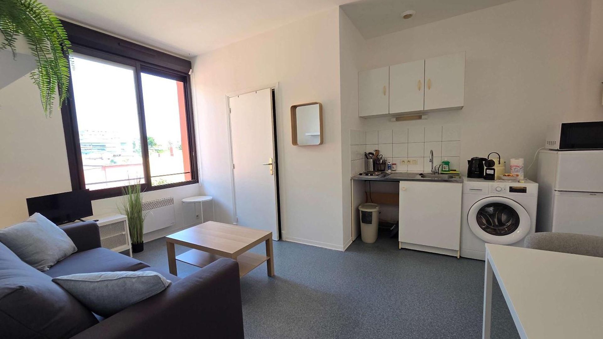 Lx137 1-bedroom - Downtown - Mobility Lease *