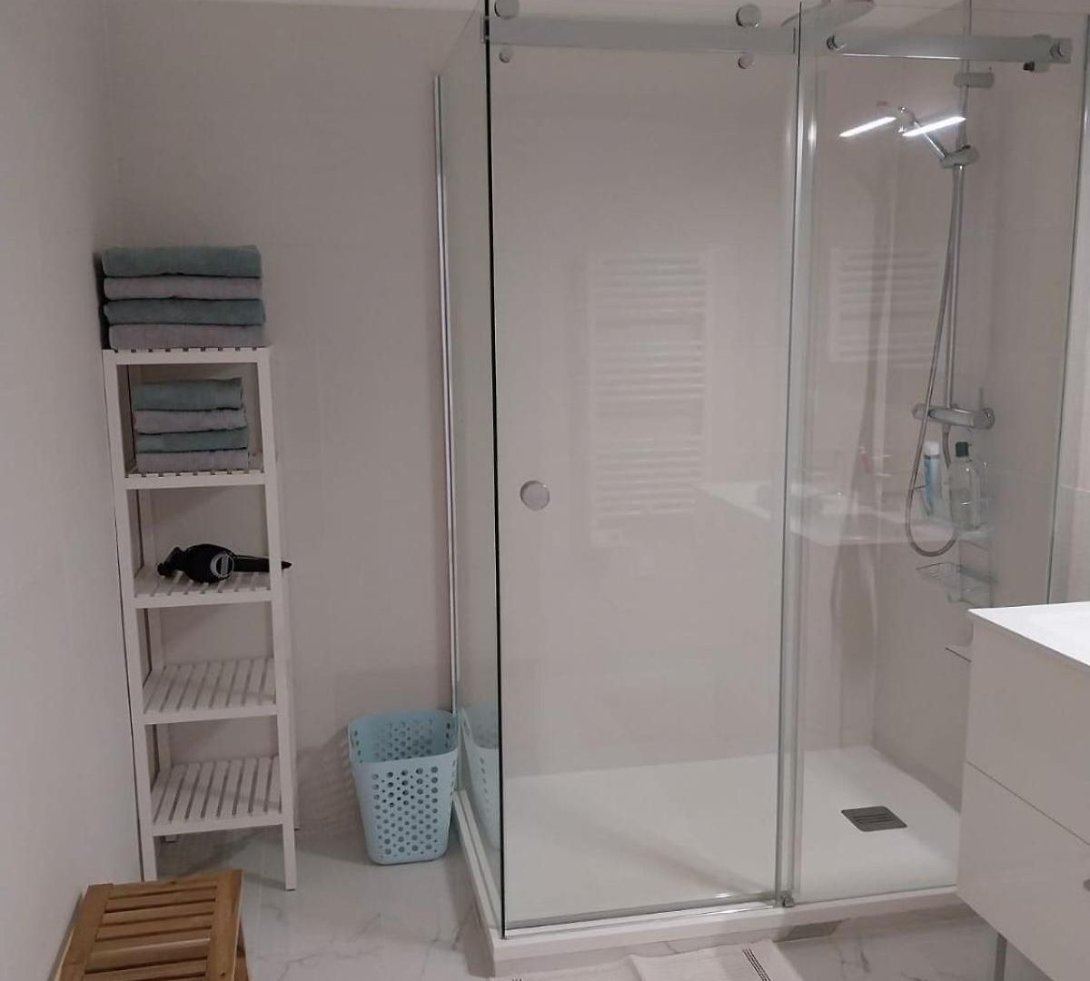 Spacious With Balcony - Center Appartement
