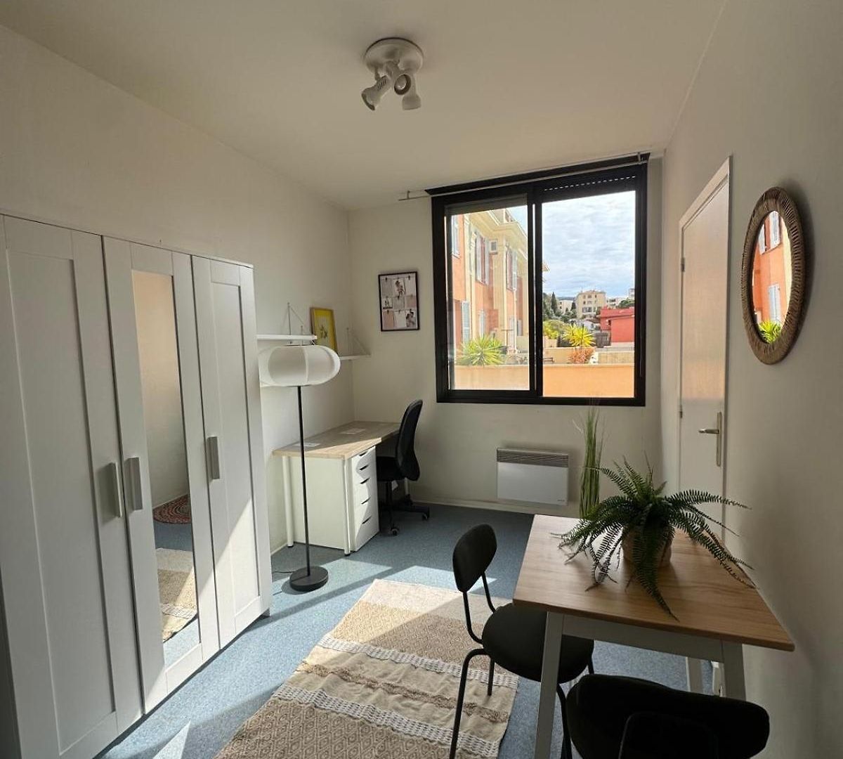 Apartment Bright In - Mobility Lease Only - Wifi Nice