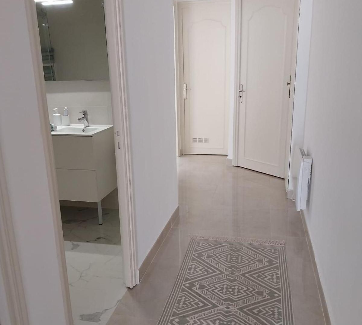 Spacious With Balcony - Center Appartement Nice