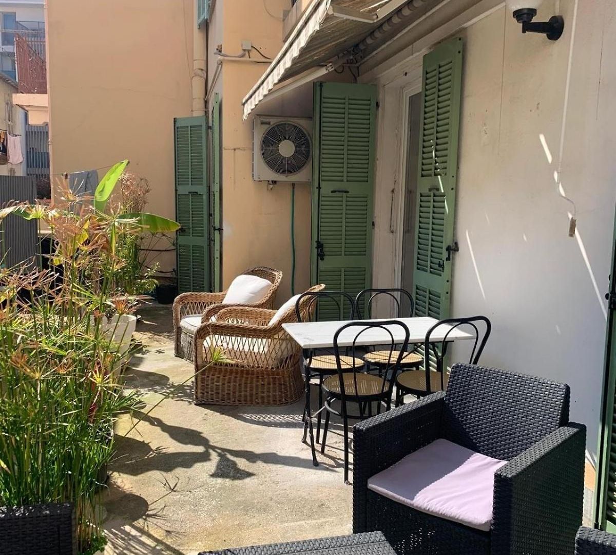 Et Terrasse Centre * Nice