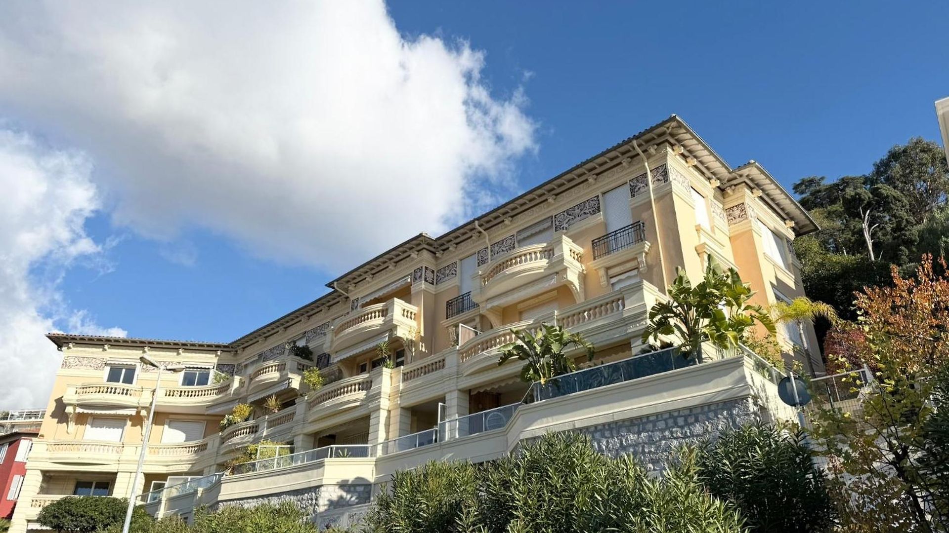Appartement Cocon Au Calme Près De La Avec Stationnement Public Gratuit Dans La Rue Nice