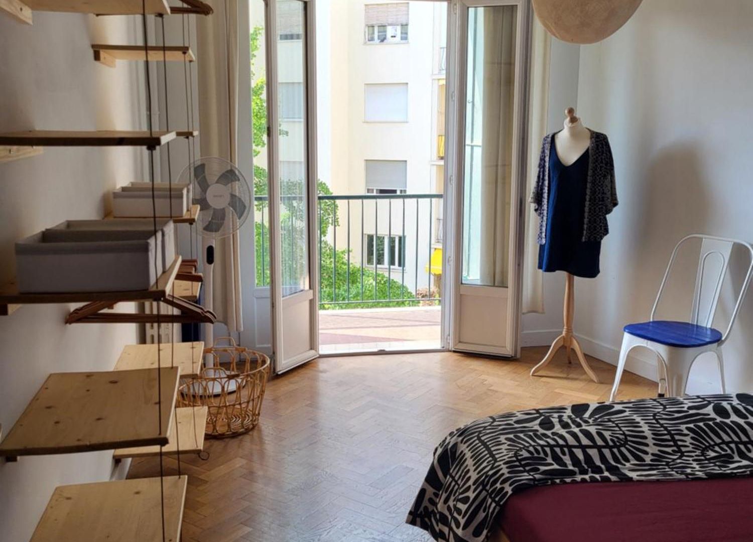 2p Cosy Avec Terrasse, Vue Mer&plages à Pied Nice