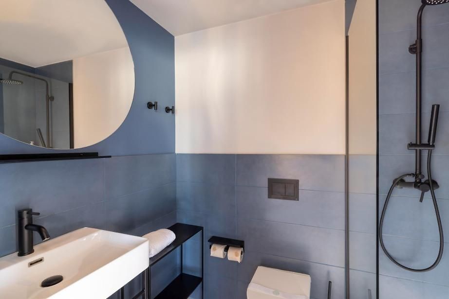 Crisol Promenade Hotel *
