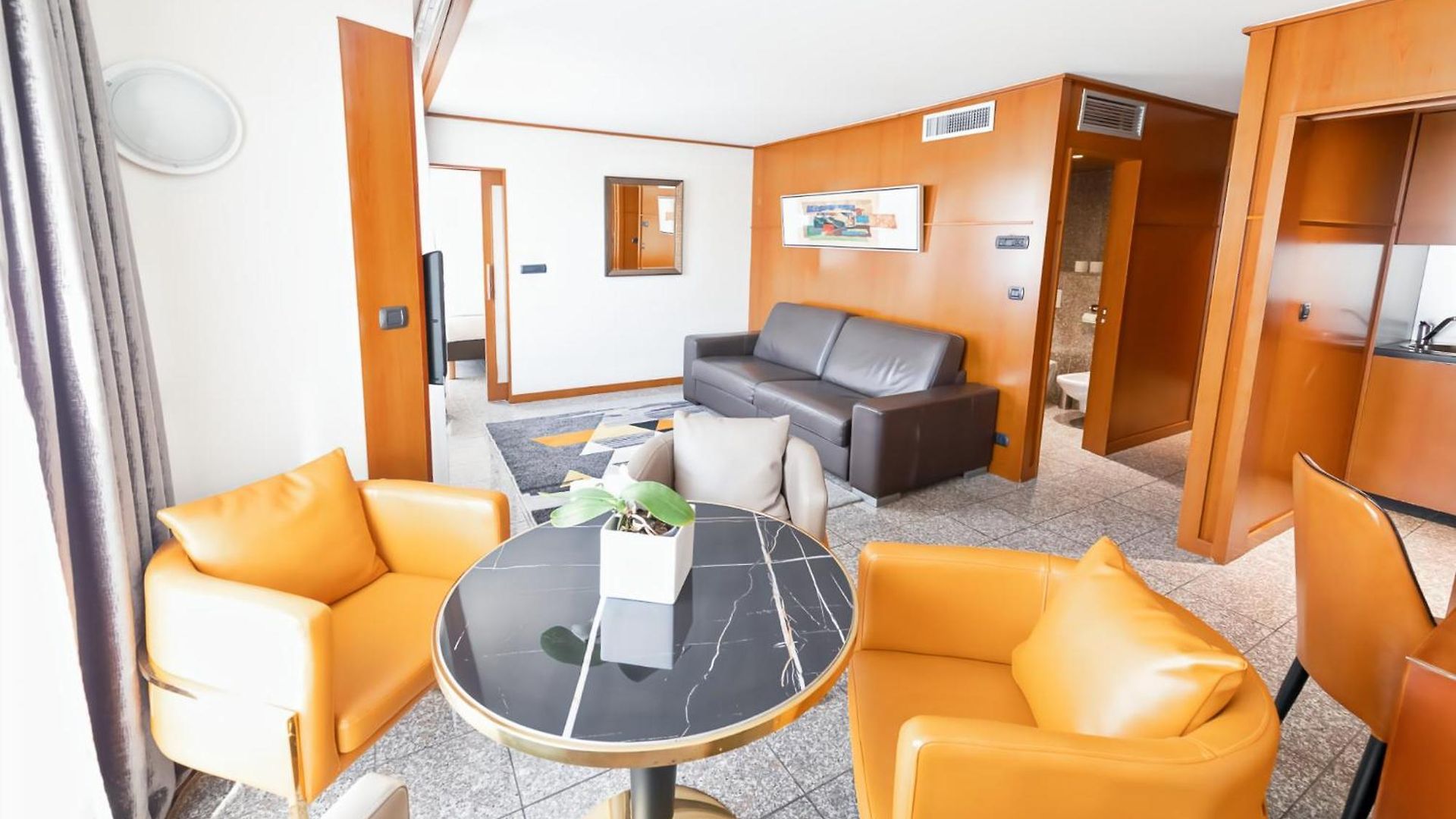 Hotel Goldstar & Nice