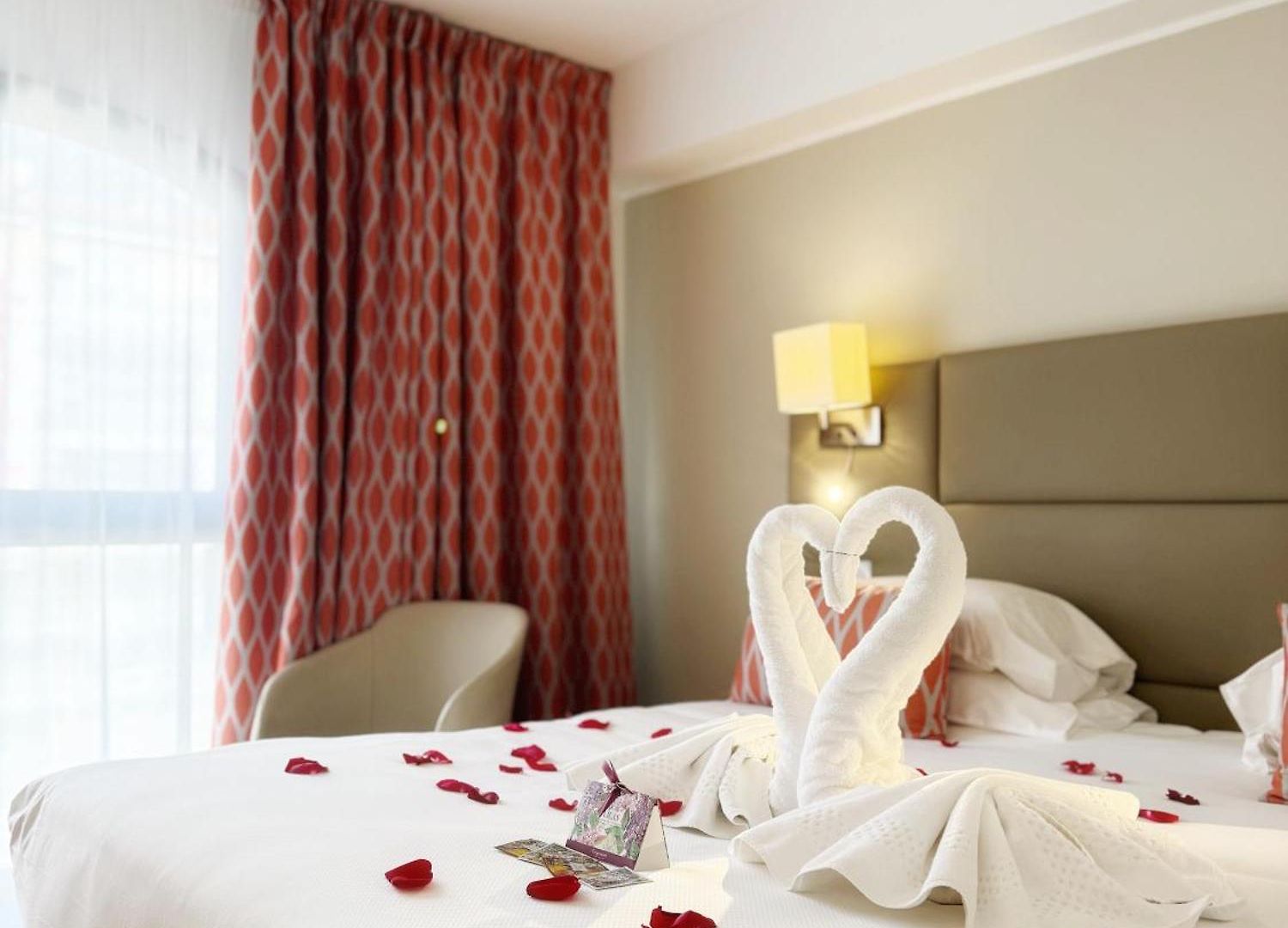 Riviera Hotel