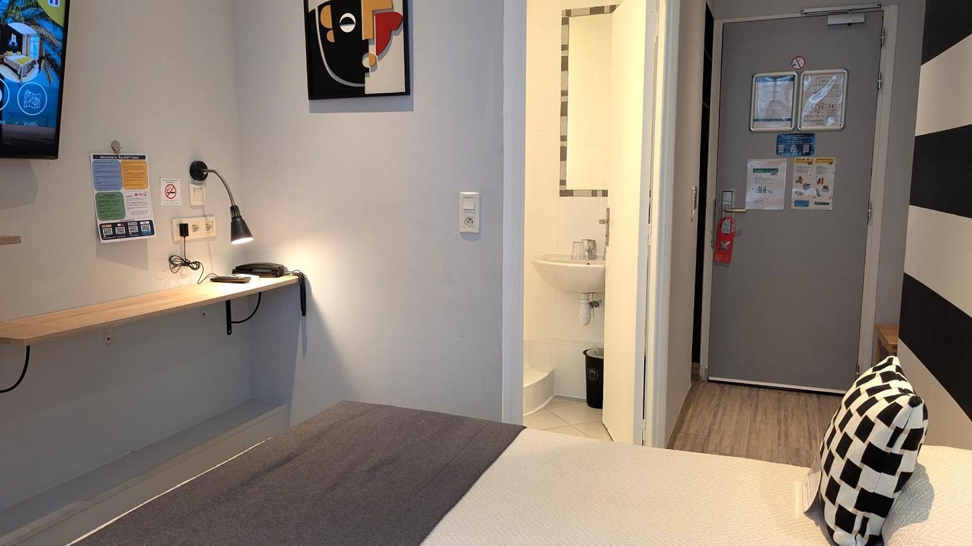 H33 Hotel