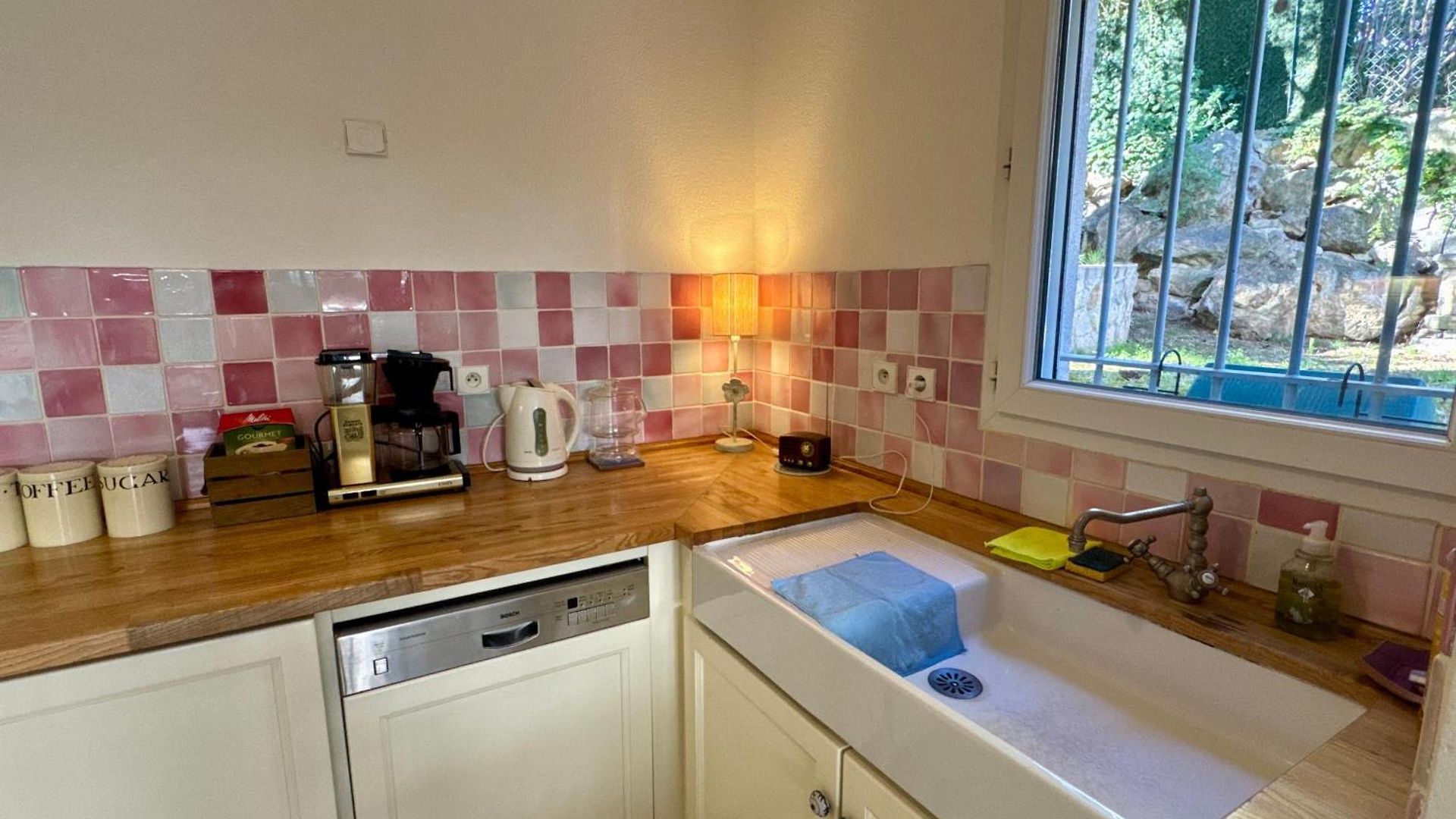 Apartment Villa Soraya Nice - Sunny Appartment Cote D'Azur With Large Garden *