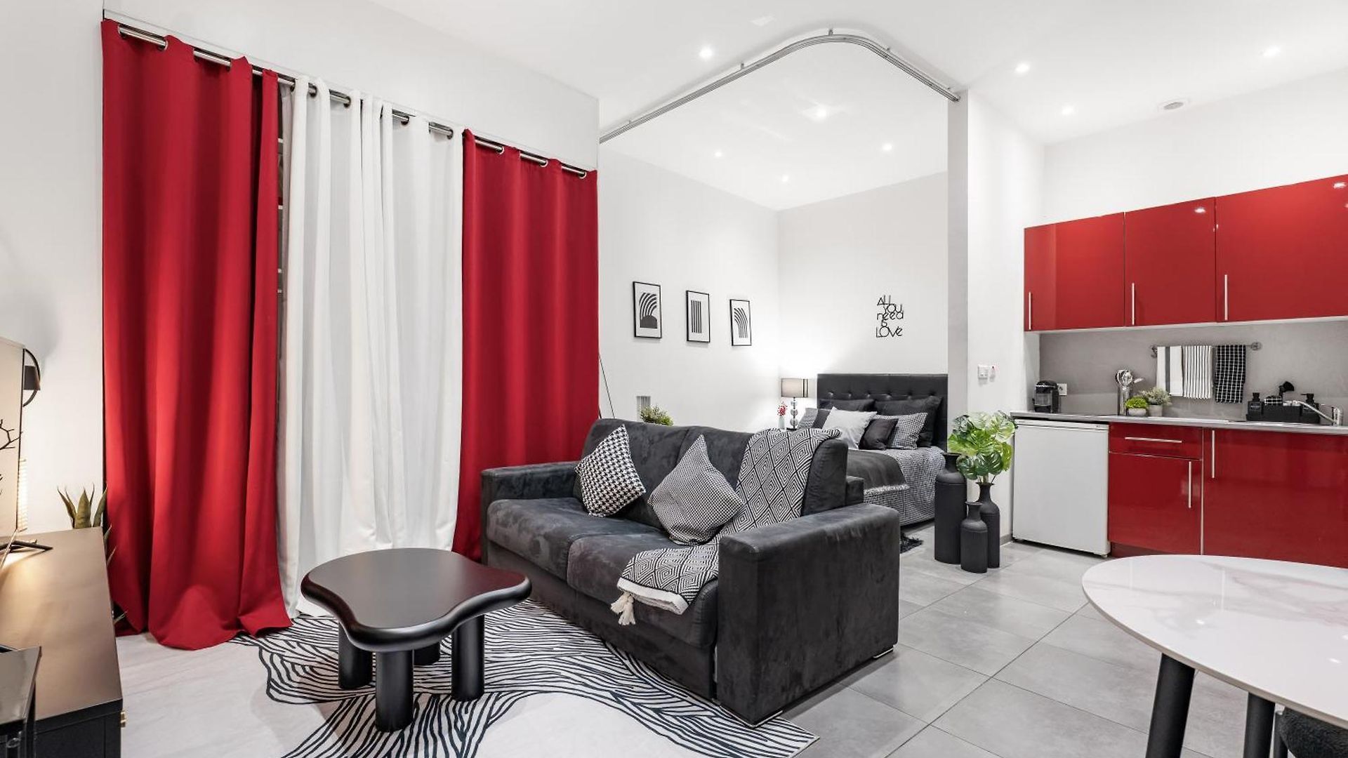 Gallo - New Modern Loft Old Town Massena *