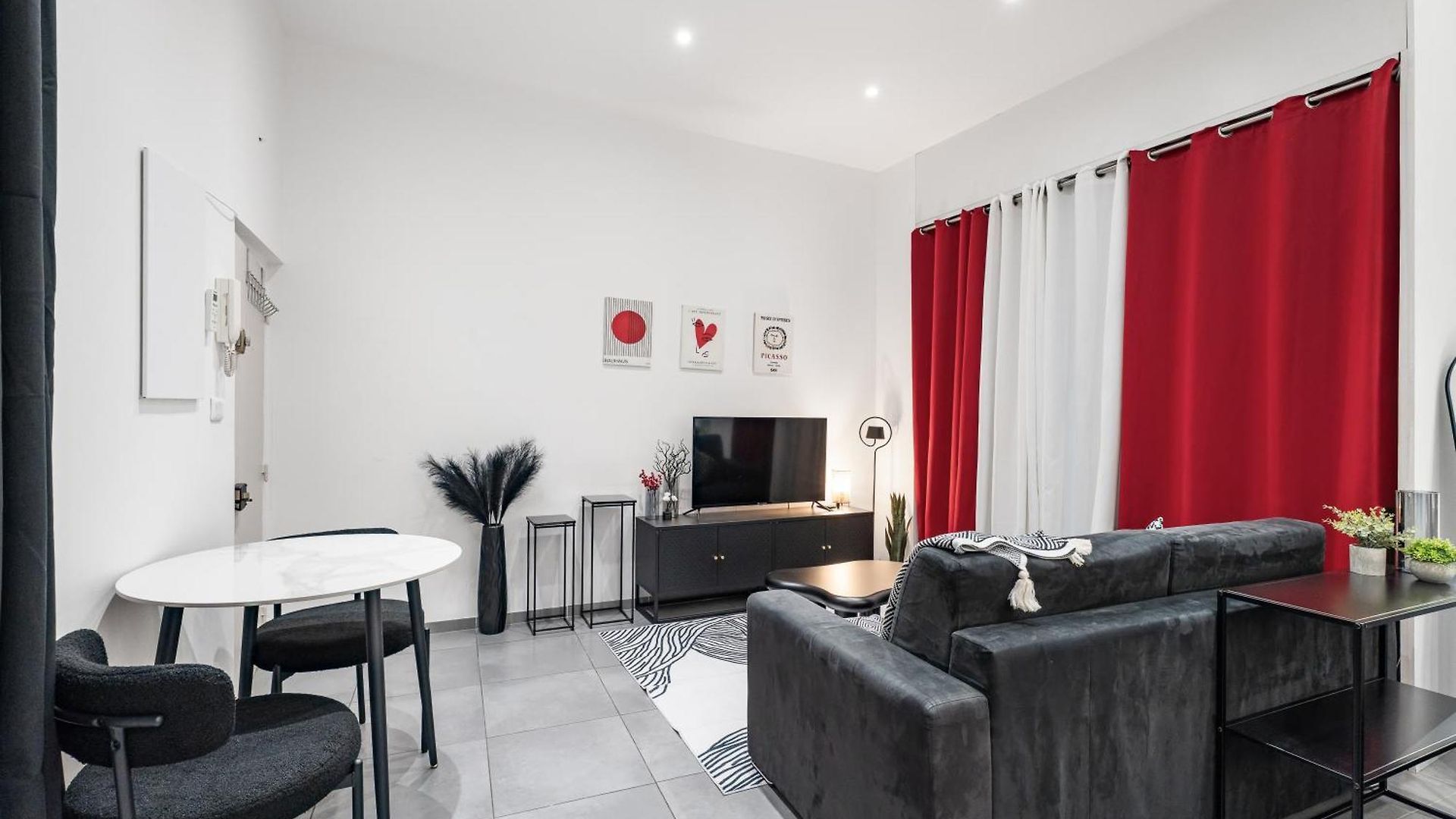 Gallo - New Modern Loft Old Town Massena * Nice