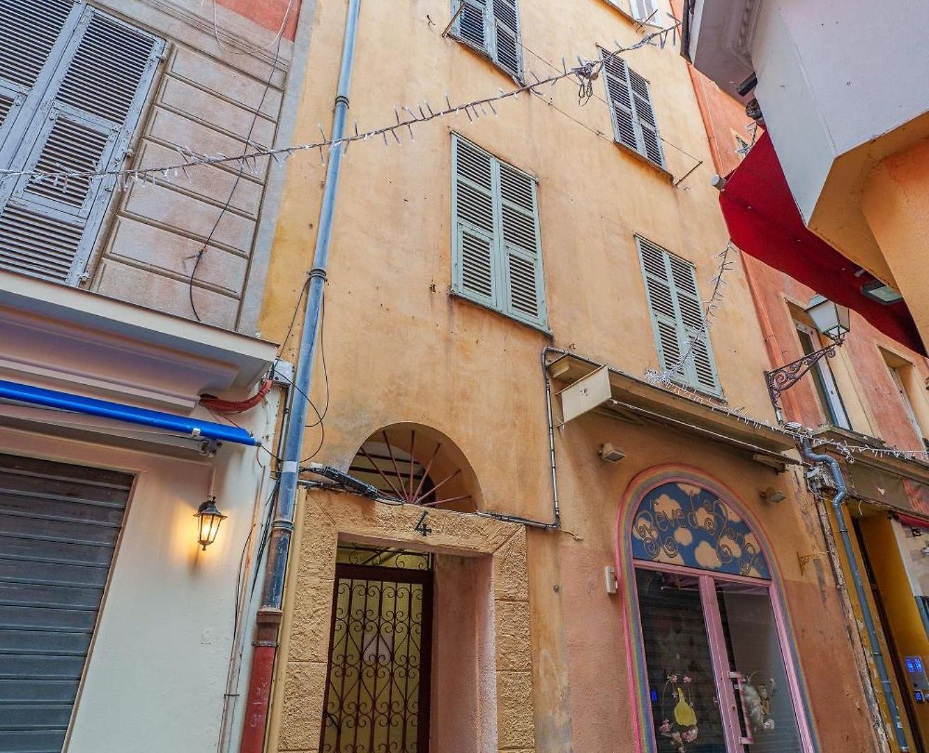 Gallo - New Modern Loft Old Town Massena * Nice