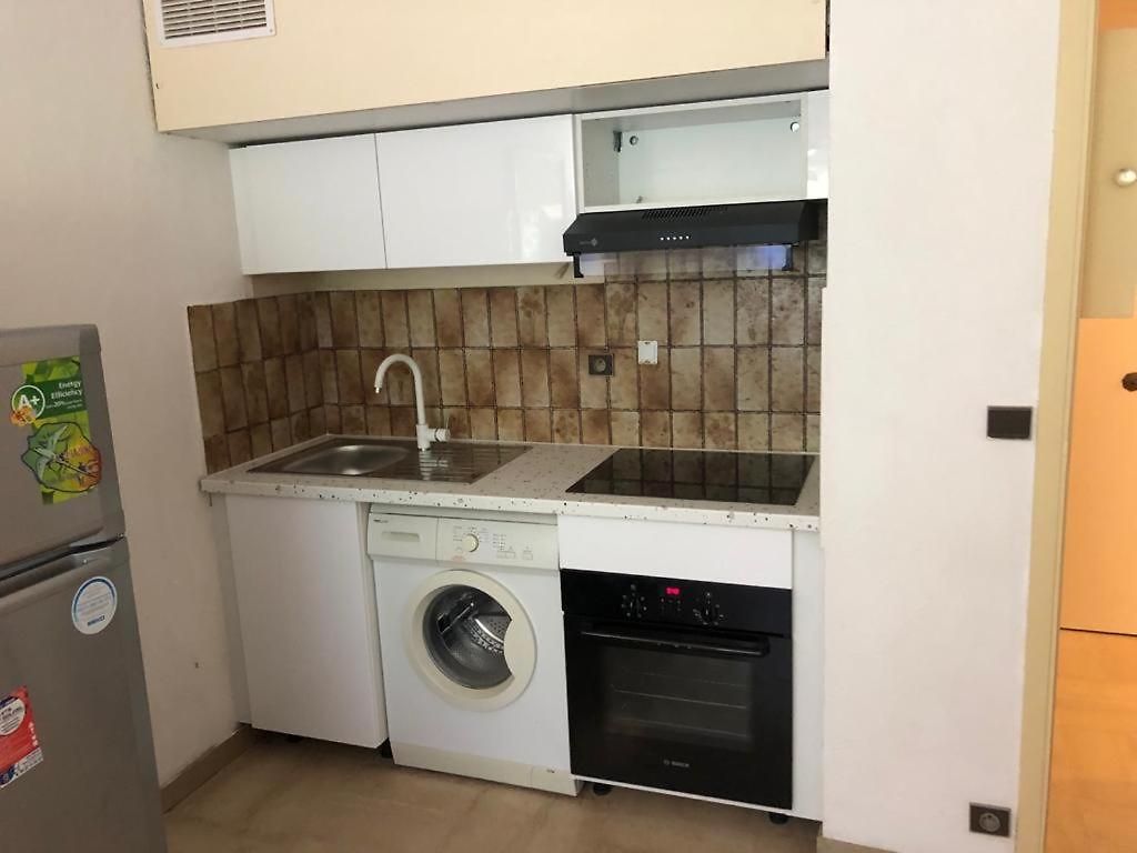 Nice-miramar And Parking Appartement
