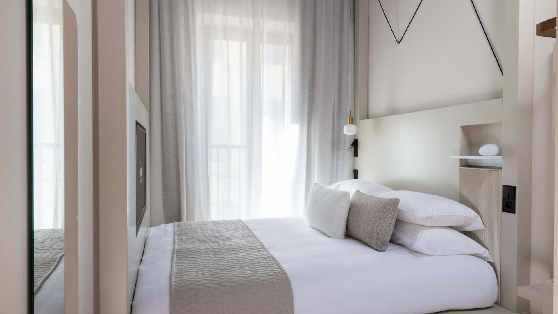 Ikonik Jean Médecin Hotel Nice