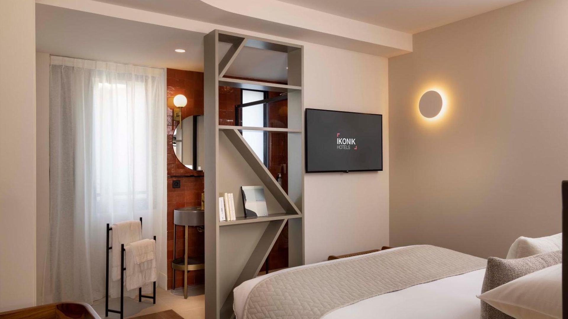 Hotel Ikonik Jean Médecin 4*