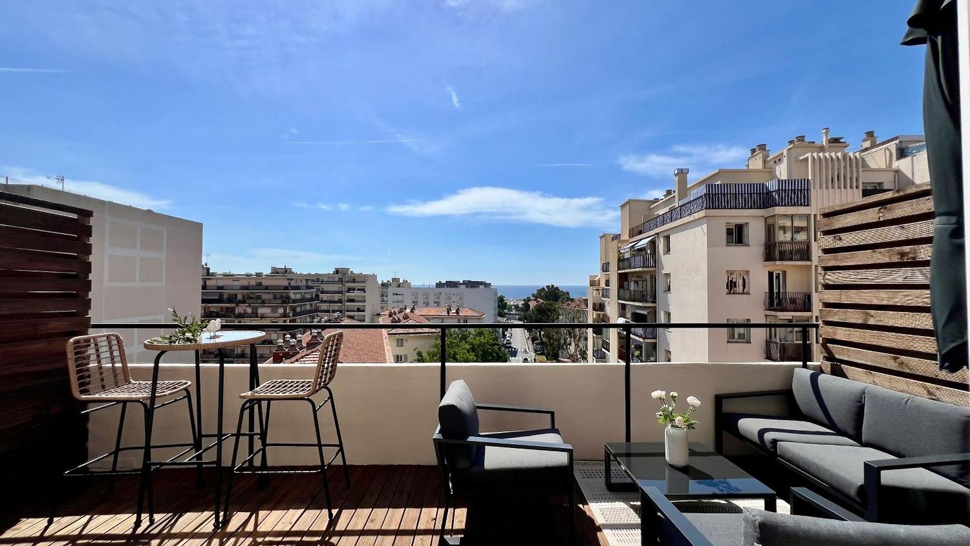 Theniceterrace Appartement *