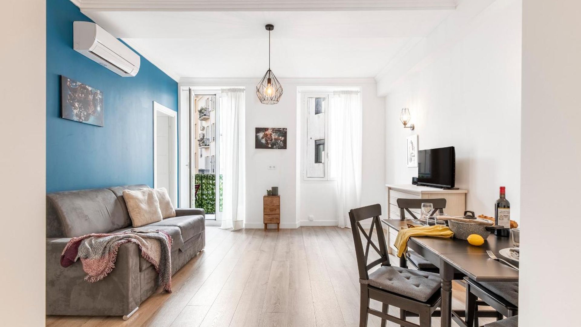 Center 2 Min Walk To Quiet Sunny Balcony Appartement