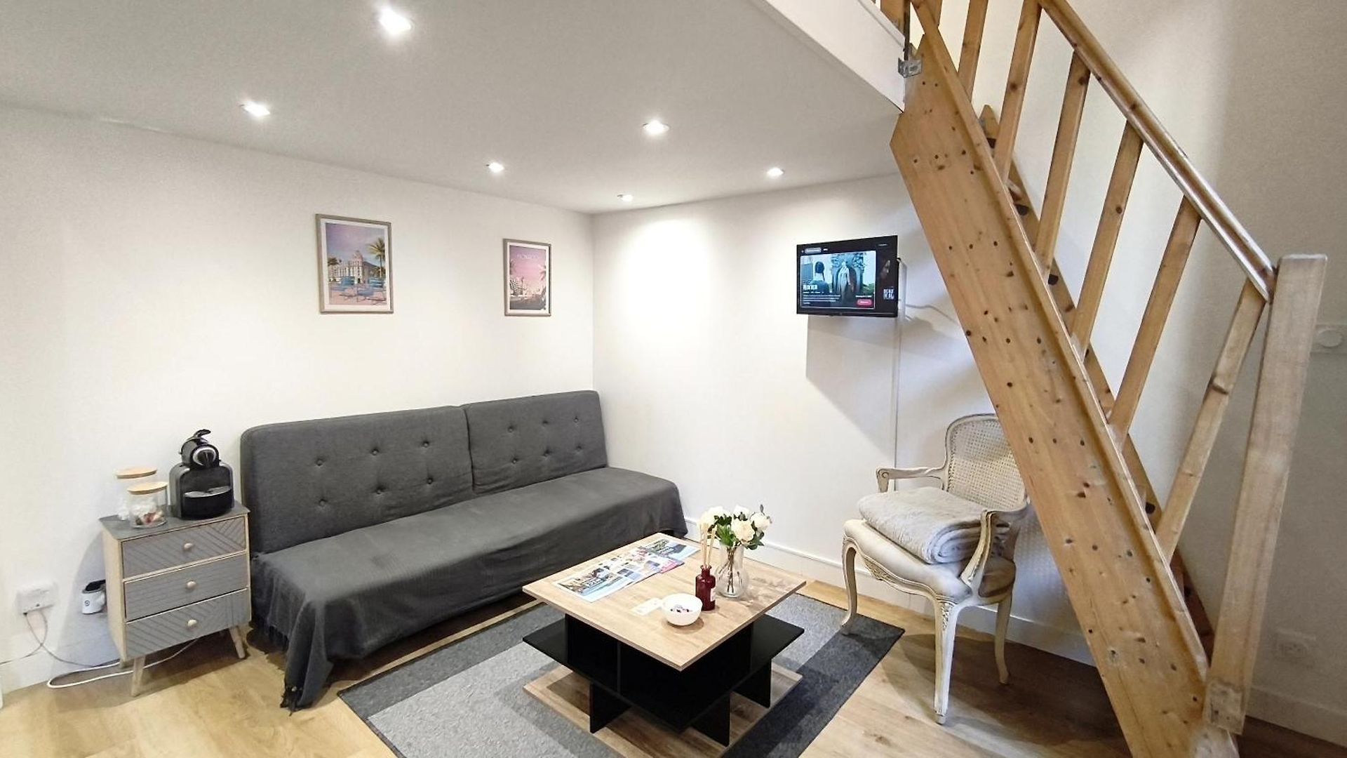 Port Et Vieux Direct From Airport By Tramway Appartement Nice