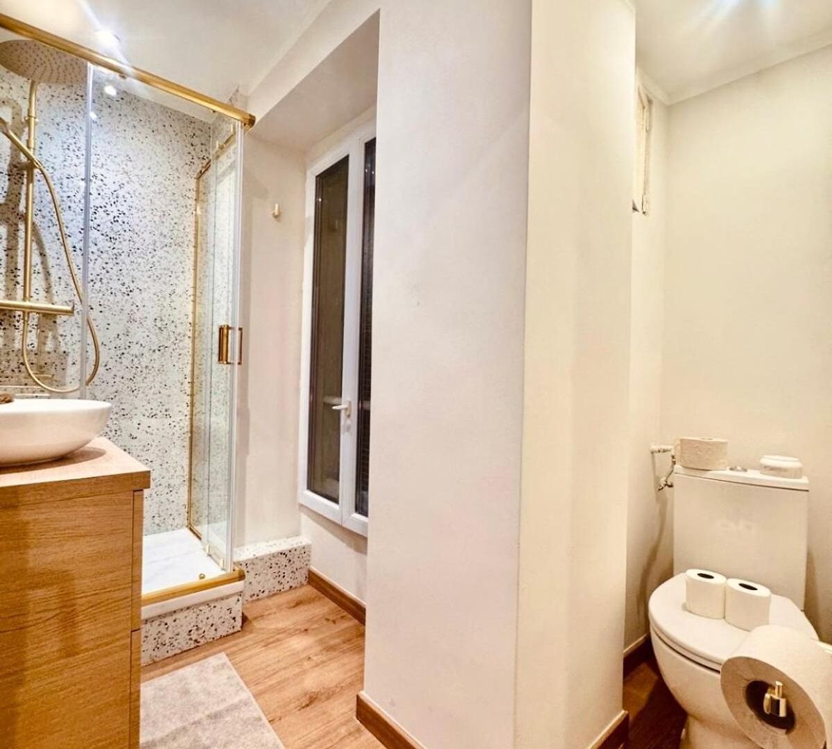 Cozy In The Heart Of - 3 To 4 People