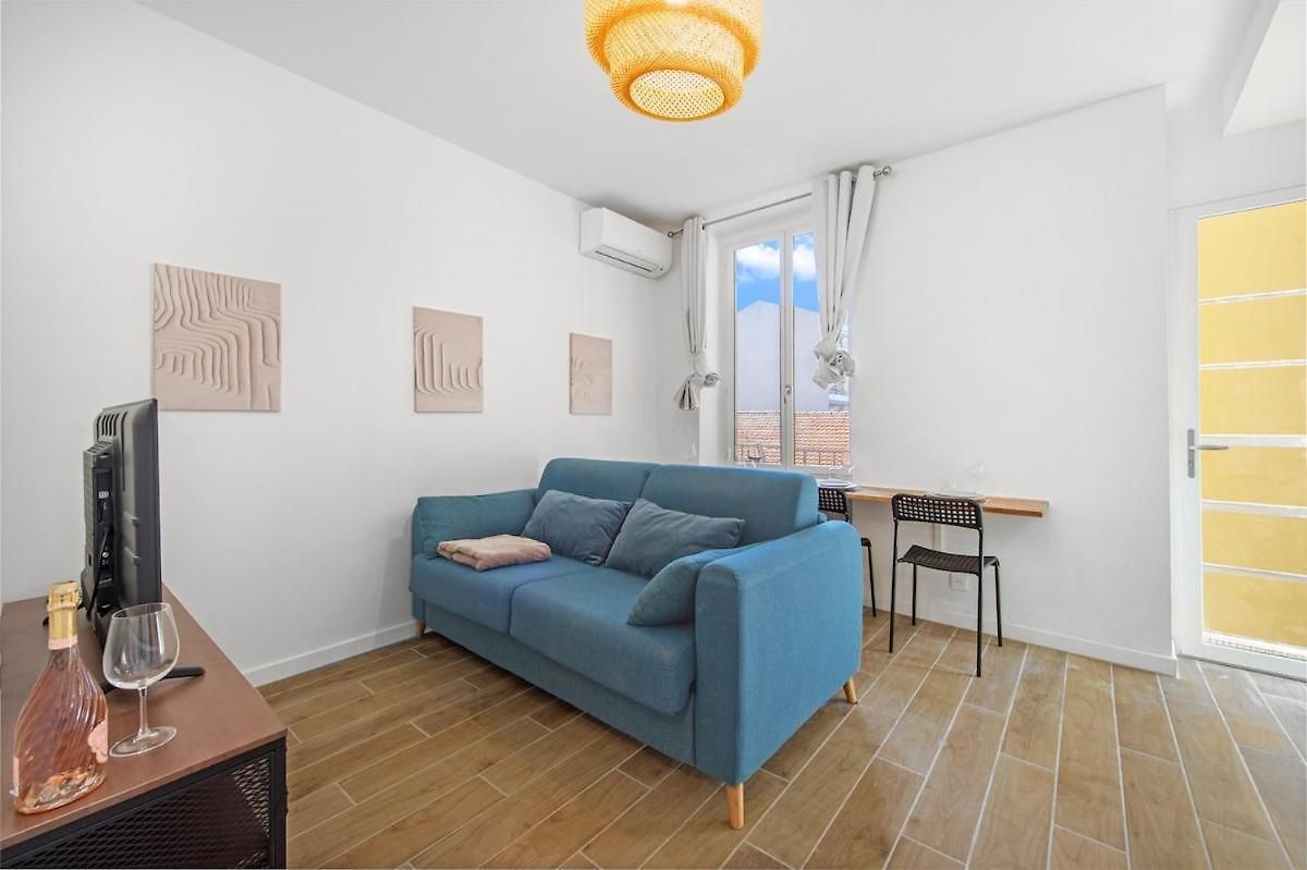 Appartement Nice, 3-room Refurbished Near Train Station
