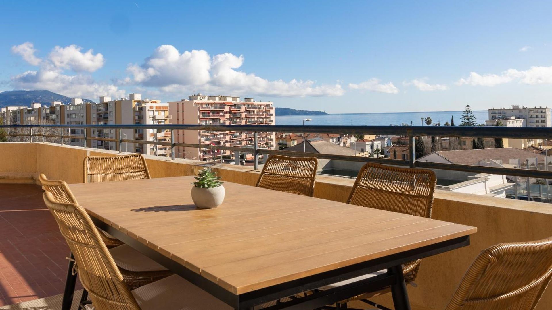 Apartment Vue Sublime, Terrasse Ensoleillee Et Parking