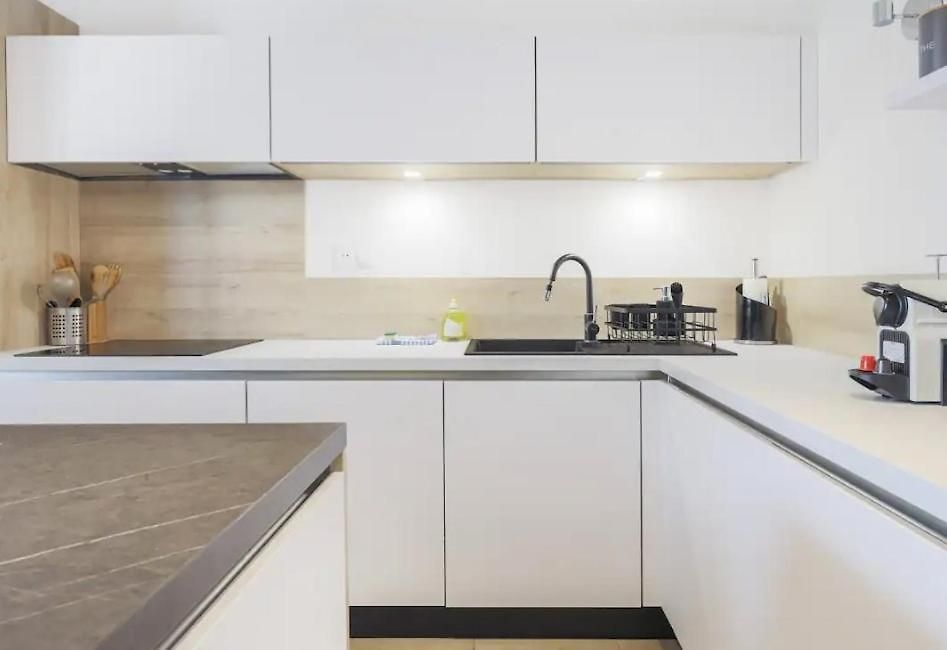 Q&r Renting - Luxueux Et Design- Parking Ac