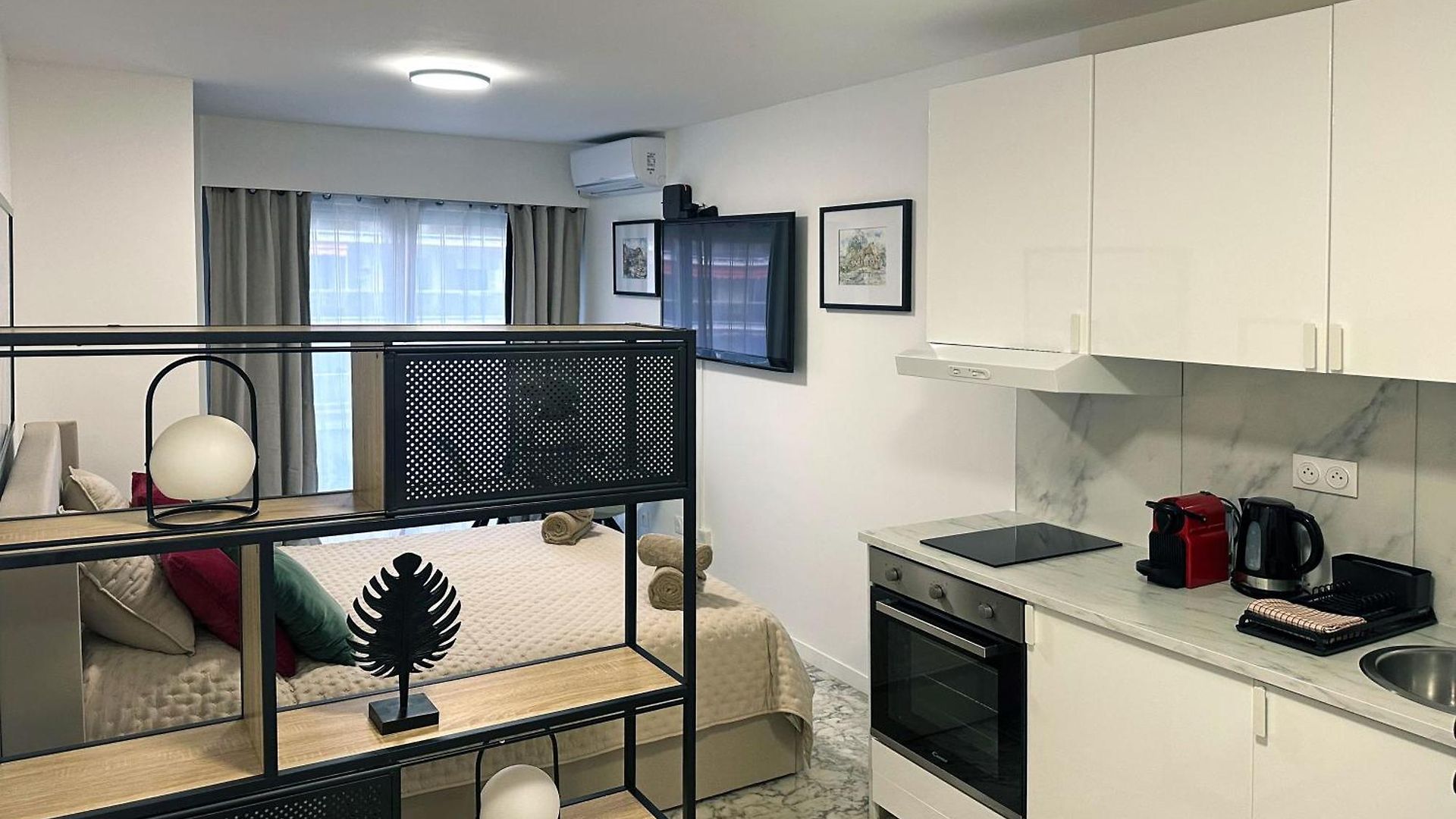 Appartement Beachfront On Promenade Des *