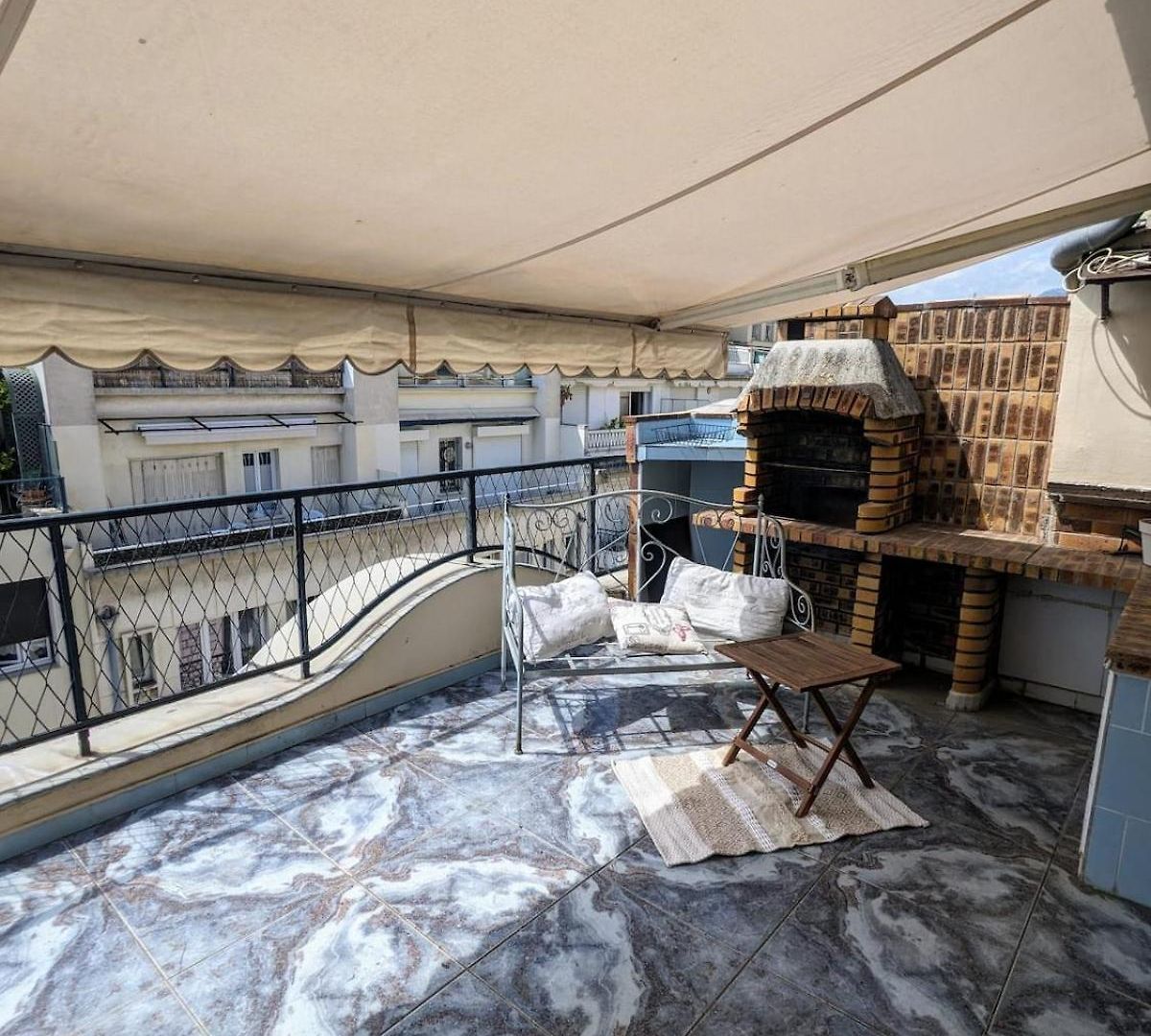 Appartement Cosy à Nice, à Pied *