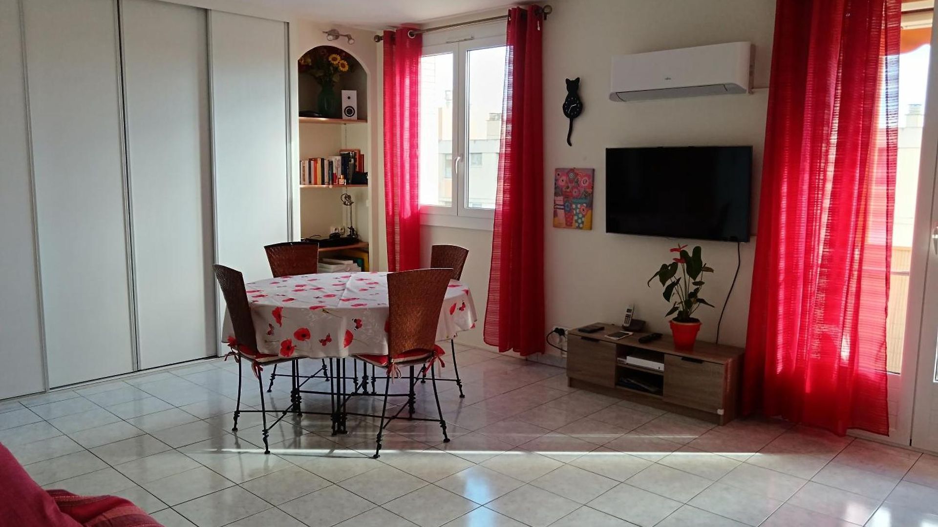 Nord 2 Pieces Calmes,wifi,clim,balcon,parking Appartement Nice