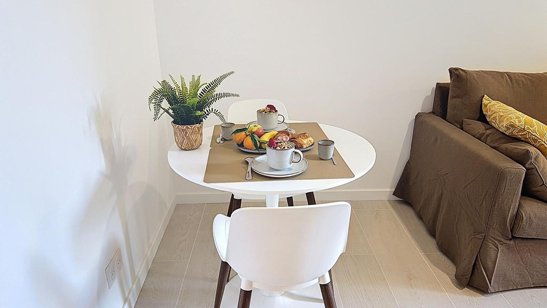 Appartement 2p Neuf Avec Terrasse, Proche