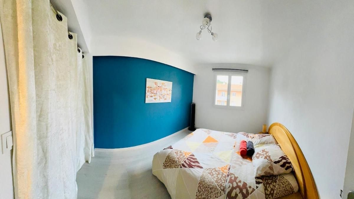 Appartement Spacieux/paisible 5 Pièces En Plein Coeur De Nice