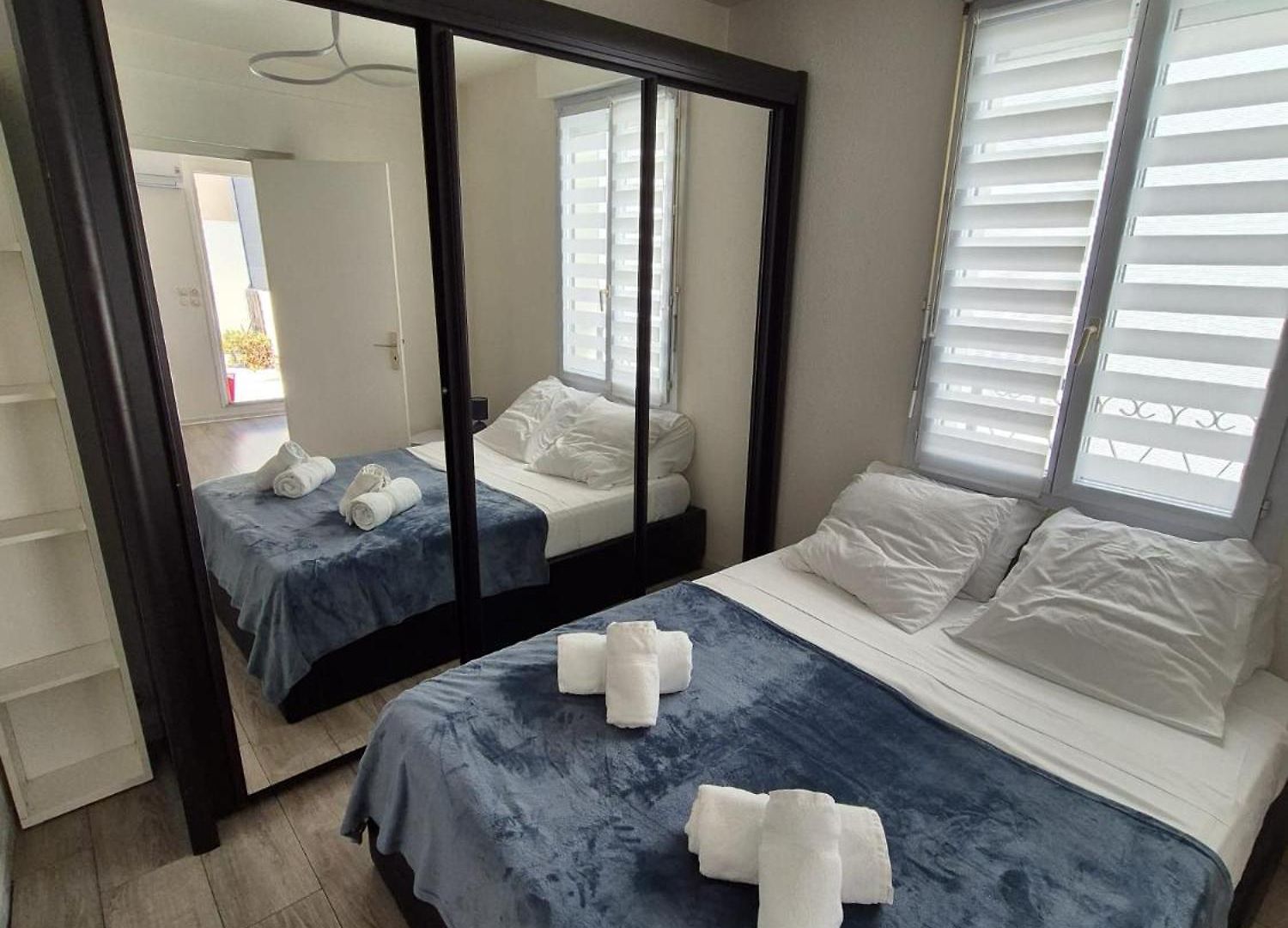 Appartement Plein Centre Climatisé Et Spacieux Avec Grande Terrasse Sur Le Toit à Nice