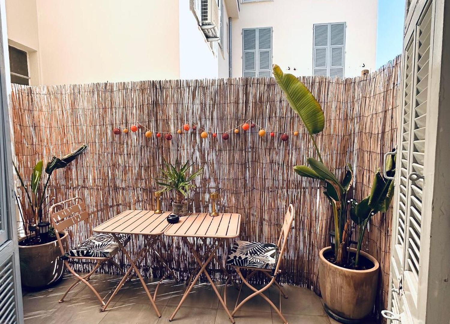 Apartment Cocooning Avec Terrasse Au Calme Quartier Les Musiciens A 7 Minutes A Pieds