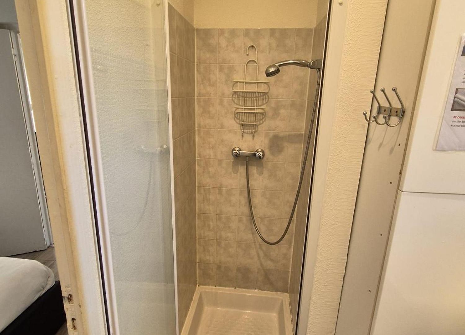 Appartement Plein Centre Climatisé Et Spacieux Avec Grande Terrasse Sur Le Toit à Nice