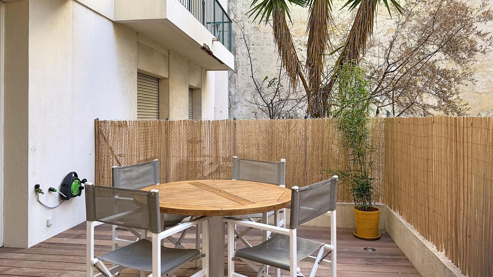 2p Neuf Avec Terrasse, Proche
