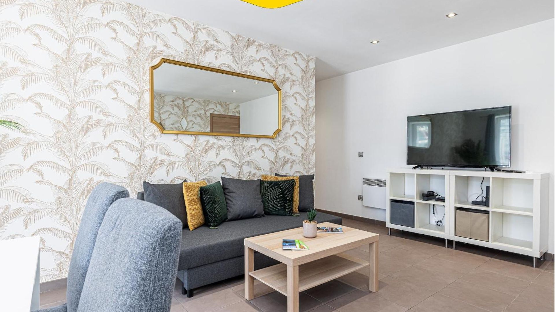 Casa Reine Jeanne- Ideal Groups & Family -central Near Train Station - Parking - New&confort-ac Nice