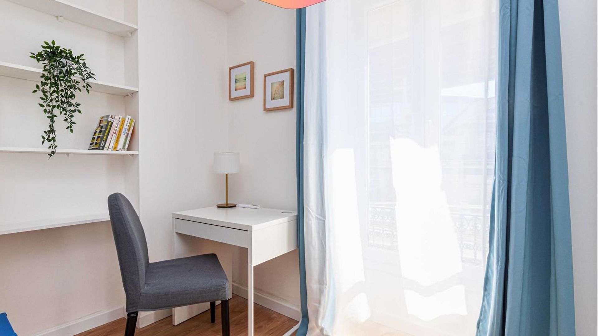 Appartement Casa Reine Jeanne- Ideal Groups & Family -central Near Train Station - Parking - New&confort-ac