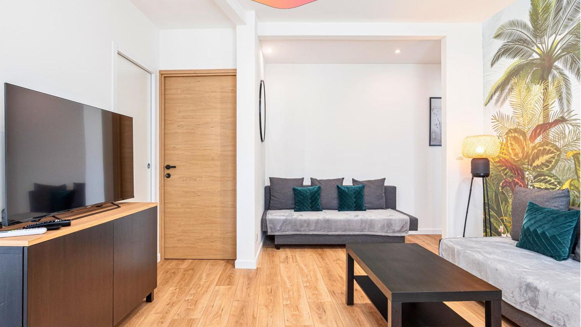 Casa Reine Jeanne- Ideal Groups & Family -central Near Train Station - Parking - New&confort-ac * Nice