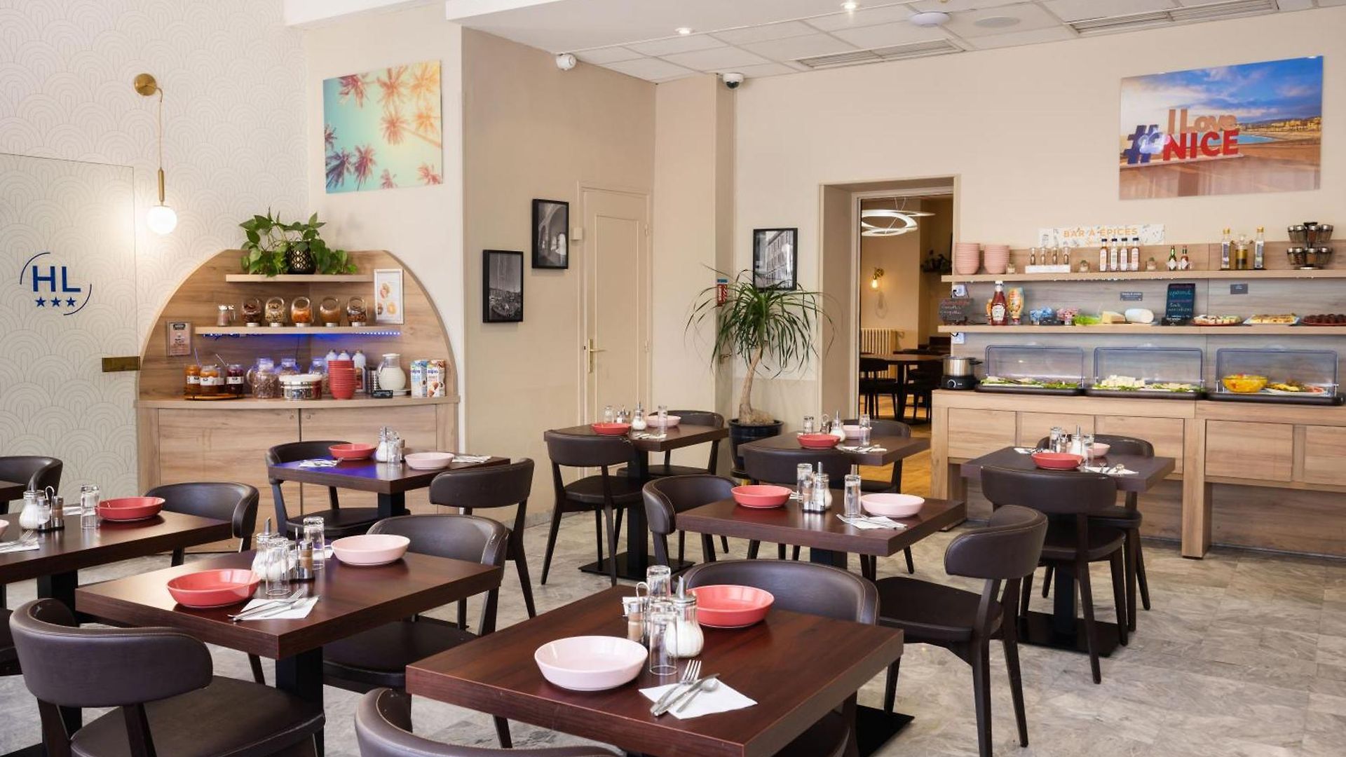 Locarno Hotel