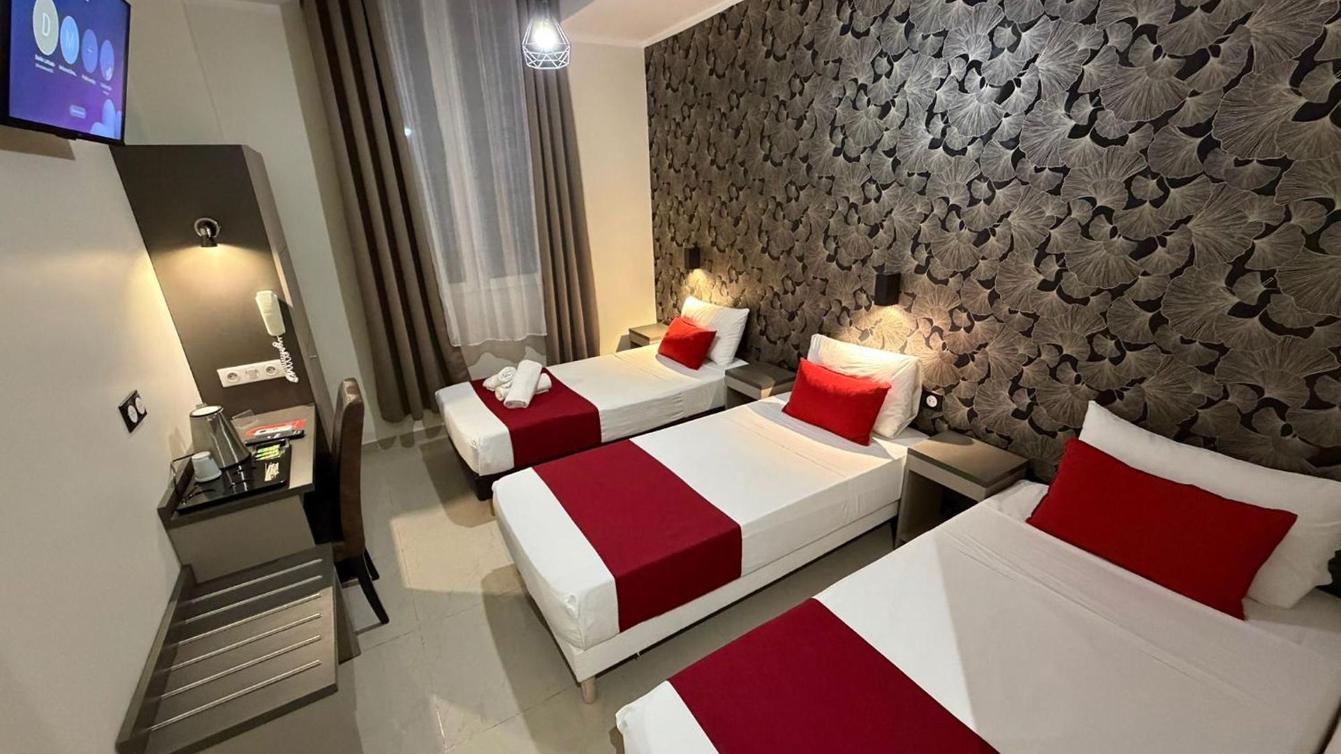 Hotel Evelia