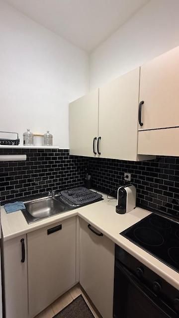 2 Bedrooms In Central Location On The Famous Place Massena Apartment Nice
