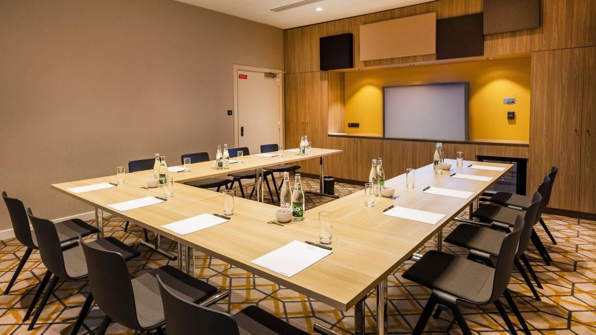Hotel Express - - Grand Arenas By Ihg