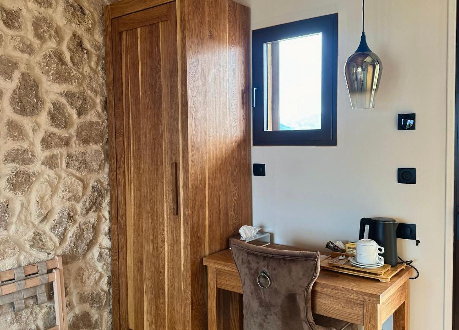 Escondida Bed & Breakfast Nice