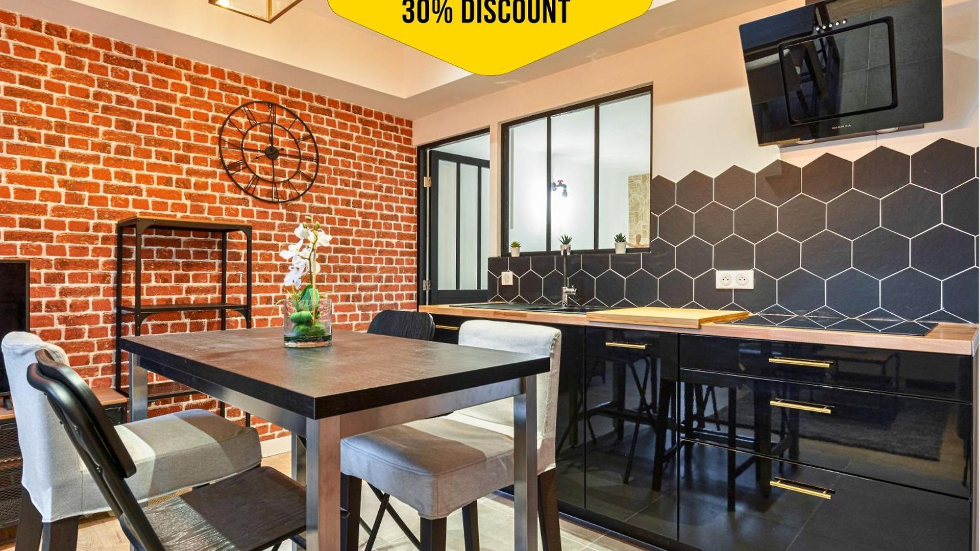 Apartment Loft Magnan - Parking - Ideal Couples -beach -tram & Supermarkets - New & Confort-ac