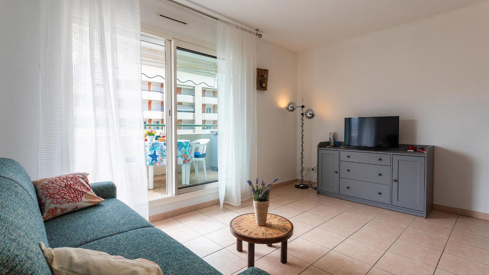 Appartement Palais Des Arts Ap4399 By Riviera Homes