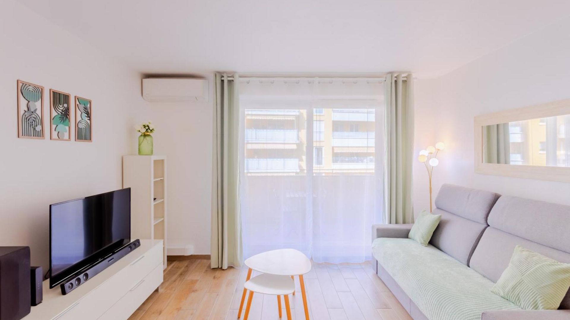 Peaceful In With Terrace, Parking Apartment