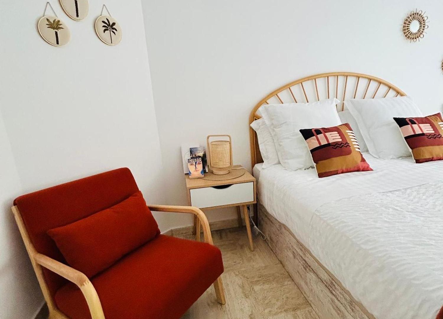 Superbe Port De Lumineux,clim , Parking Appartement Nice