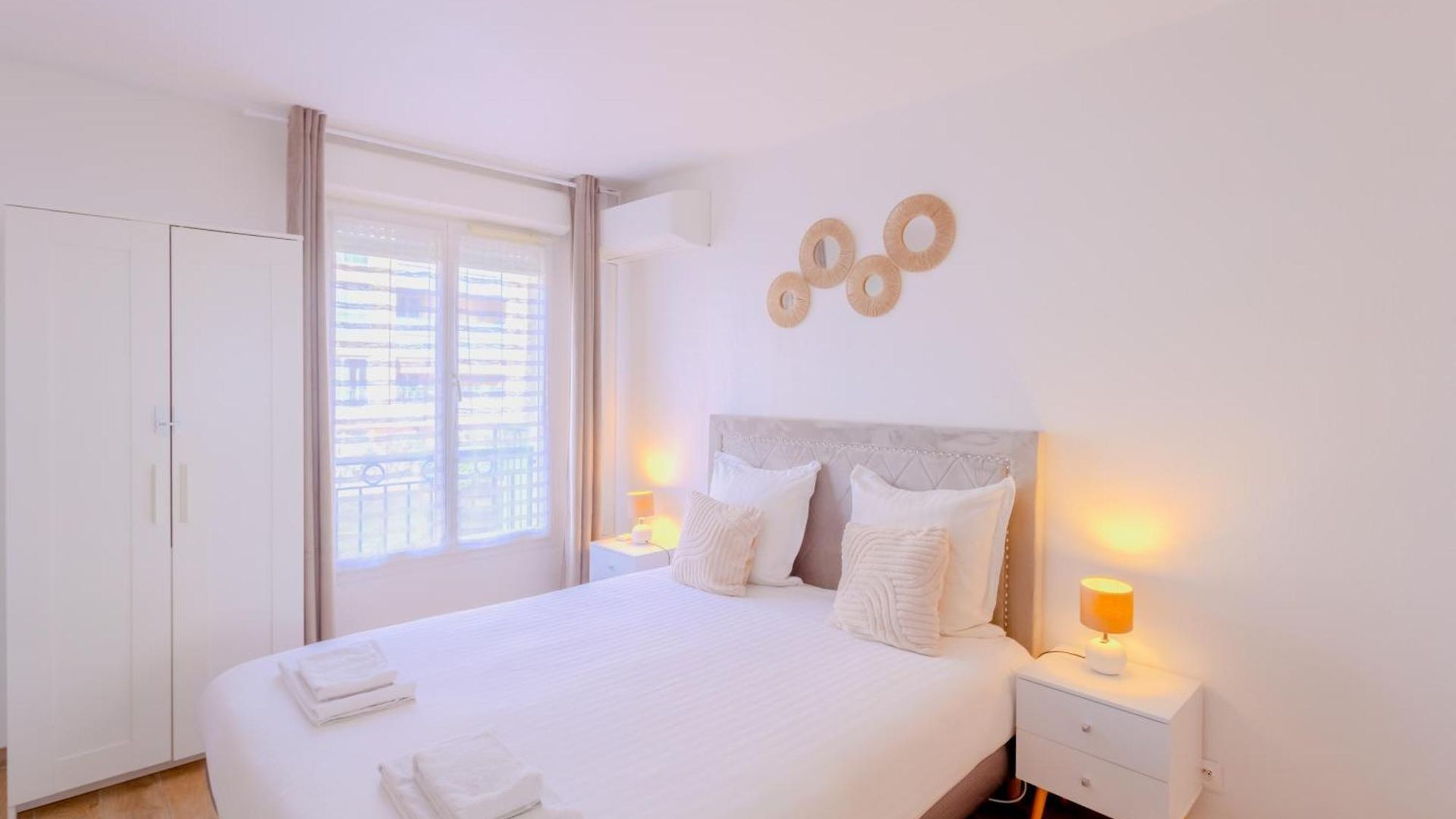 Apartment Peaceful In With Terrace, Parking *