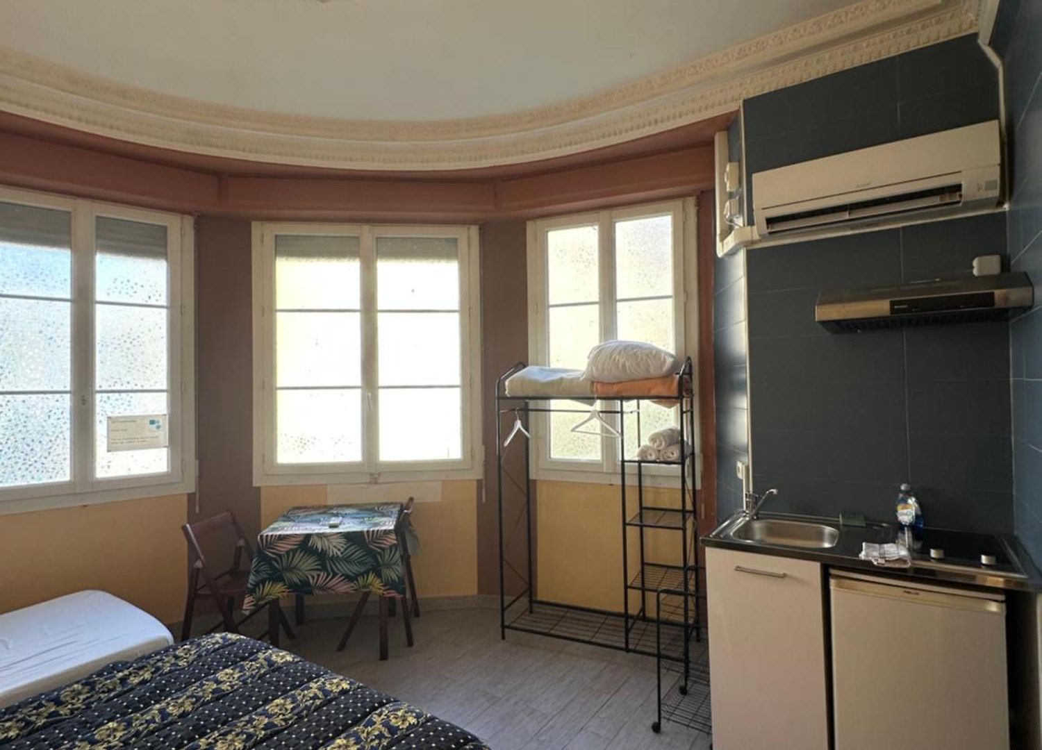 Simple - Fresh Start 2026 Hotel