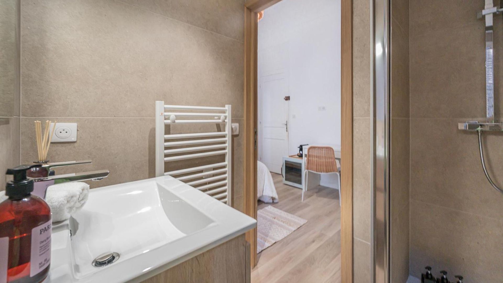 4 La Nissa Bella Bed & Breakfast